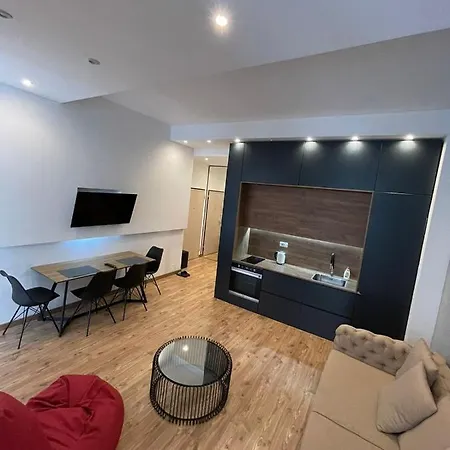 Center Apartament, Pazari Ri * Tirana